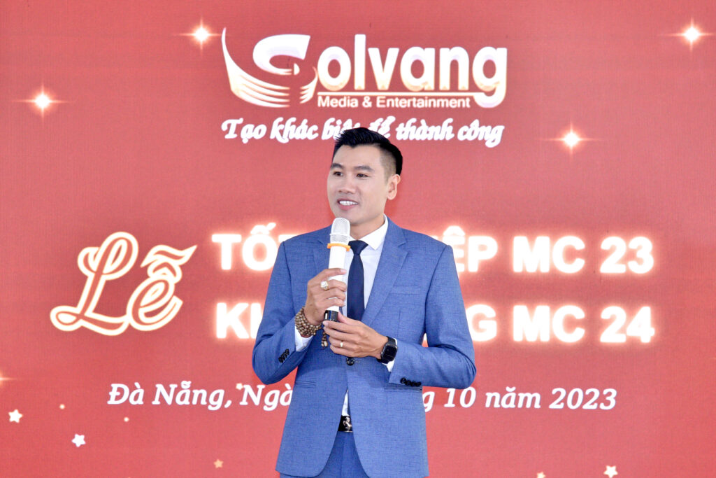 LỄ TỐT NGHIỆP LỚP ĐÀO TẠO MC TẠI ĐÀ NẴNG KHOÁ 23 CỦA SOL VÀNG 1 DSC 7772